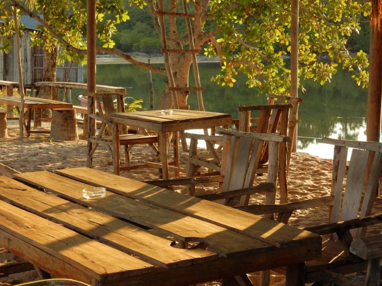Sandbank Restaurant & Camping Koh Rong Kaoh Touch Екстер'єр фото
