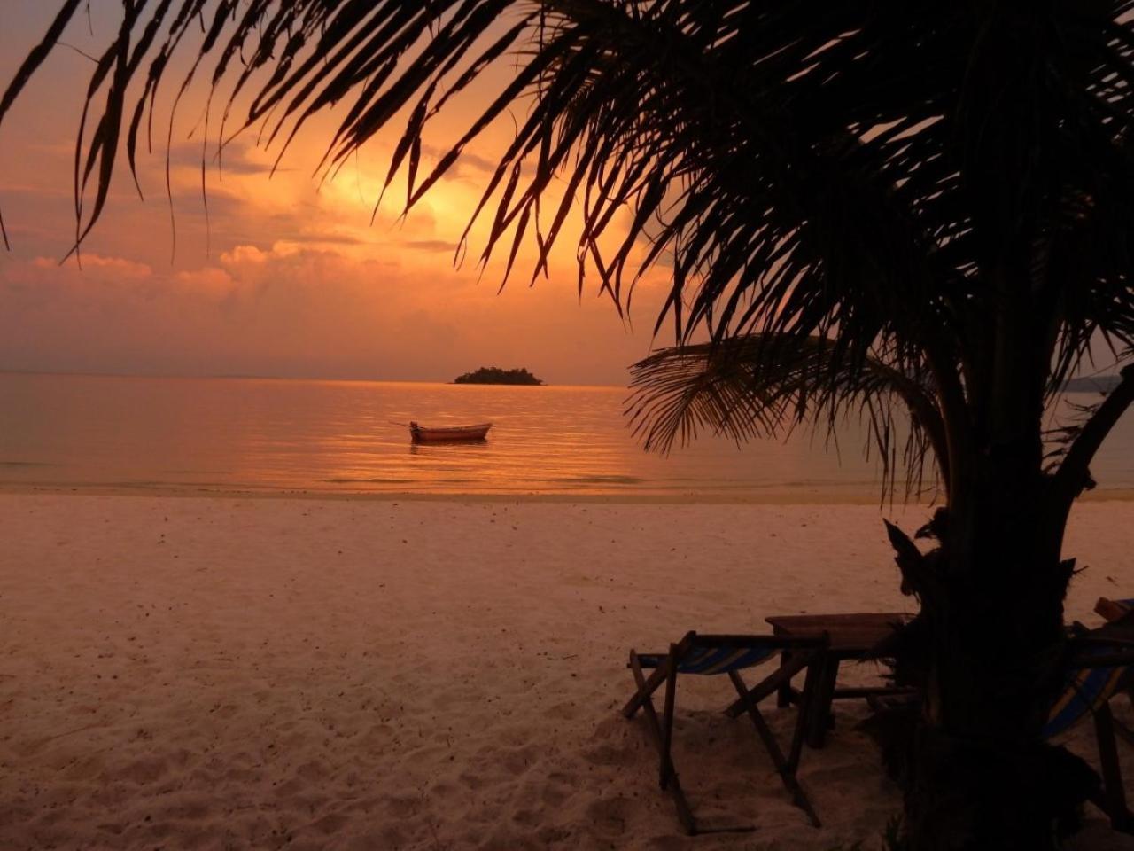 Sandbank Restaurant & Camping Koh Rong Kaoh Touch Екстер'єр фото