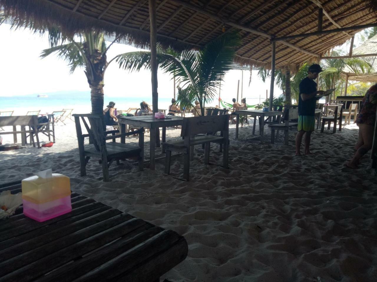 Sandbank Restaurant & Camping Koh Rong Kaoh Touch Екстер'єр фото
