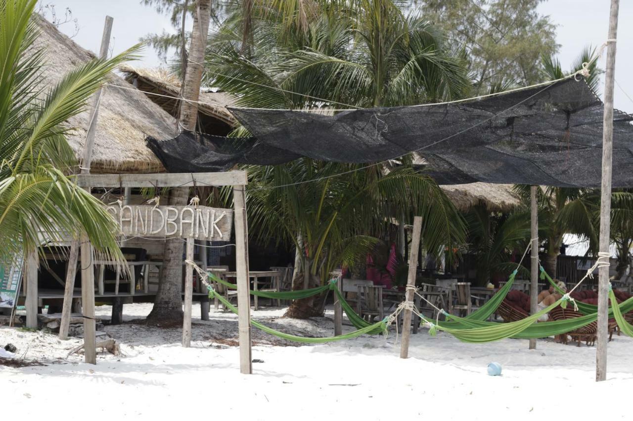 Sandbank Restaurant & Camping Koh Rong Kaoh Touch Екстер'єр фото