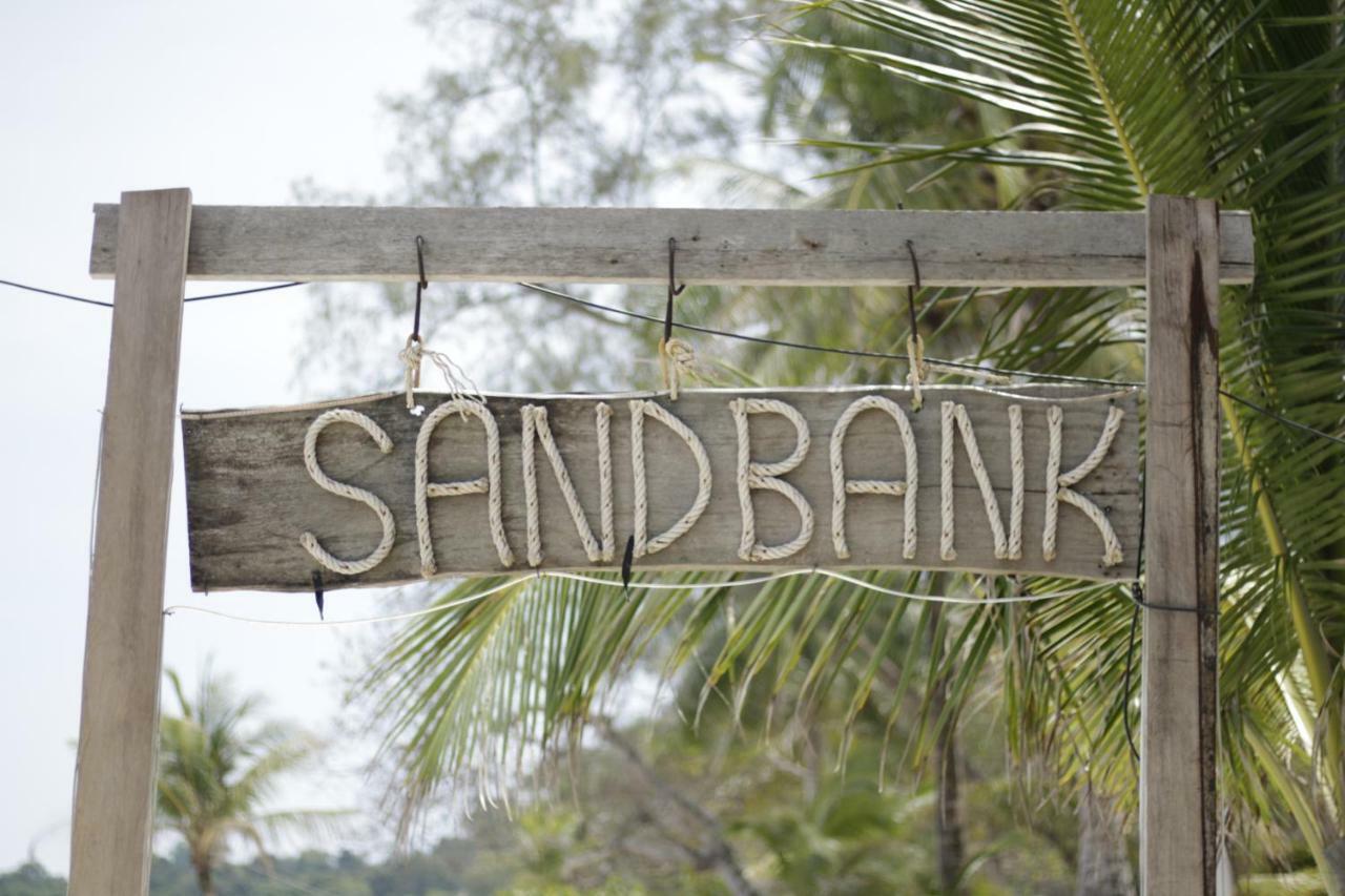 Sandbank Restaurant & Camping Koh Rong Kaoh Touch Екстер'єр фото