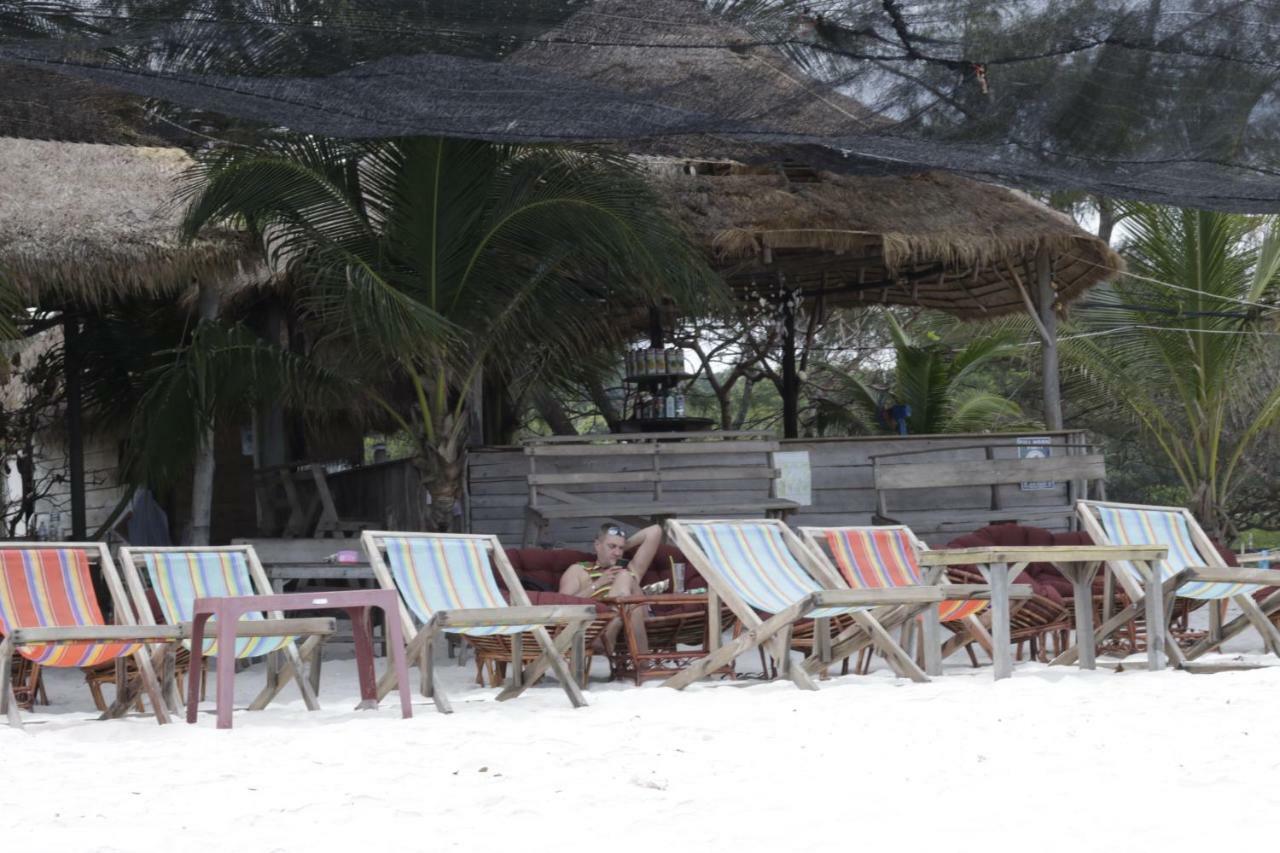 Sandbank Restaurant & Camping Koh Rong Kaoh Touch Екстер'єр фото